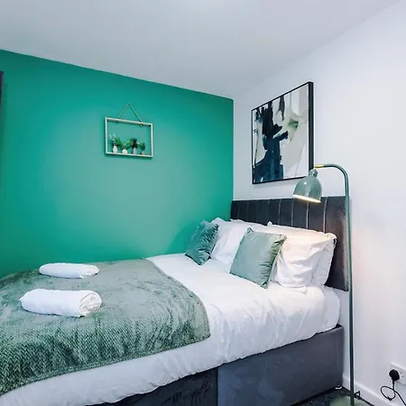 Centre,central House, Free Parking