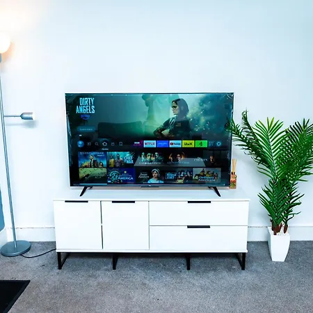 公寓 Trivara Homes *