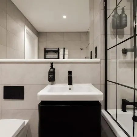 Urbano At The Heim Apartmán *