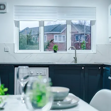 Centre,central House, Free Parking