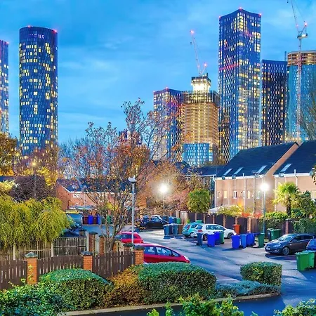 Centre,central House, Free Parking Manchester