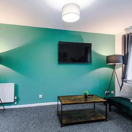 Centre,central House, Free Parking