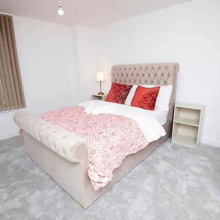 Opfa Luxury Апартаменты *