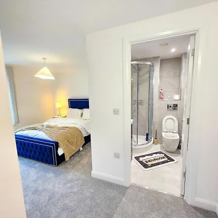 Opfa Luxury Апартаменты Манчестер