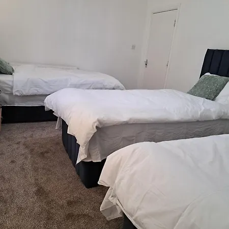 Guest house Stretford