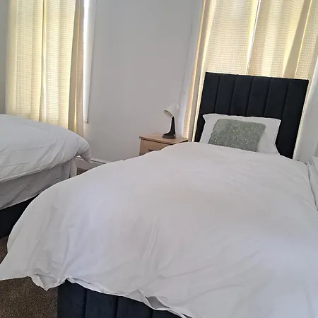 Guest house Stretford Manchester