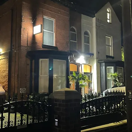 Affittacamere Hendham House - Near Etihad Stadium, Coop Live Arena, Ao Arena, Piccadilly Train Station & Centre Manchester