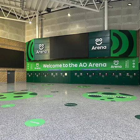 Casa de hóspedes Hendham House - Near Etihad Stadium, Coop Live Arena, Ao Arena, Piccadilly Train Station & Centre 2*