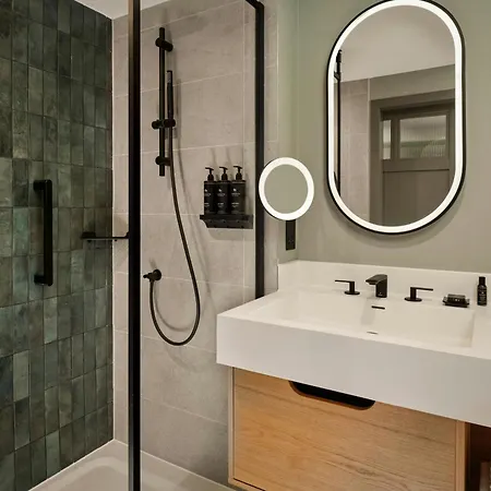 The Reach At Piccadilly, Manchester, A Tribute Portfolio Manchester