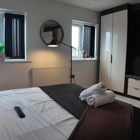 Apartment Stylish In Vibrant Salford, Manchester!