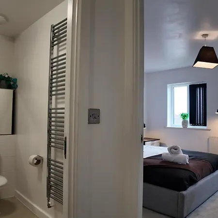 Apartment Stylish In Vibrant Salford, Manchester!