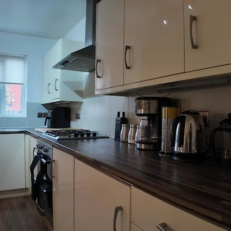 Stylish In Vibrant Salford, Manchester! * Manchester