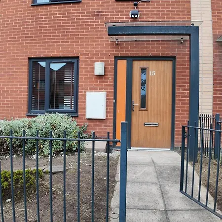 Stylish In Vibrant Salford, Manchester! Manchester