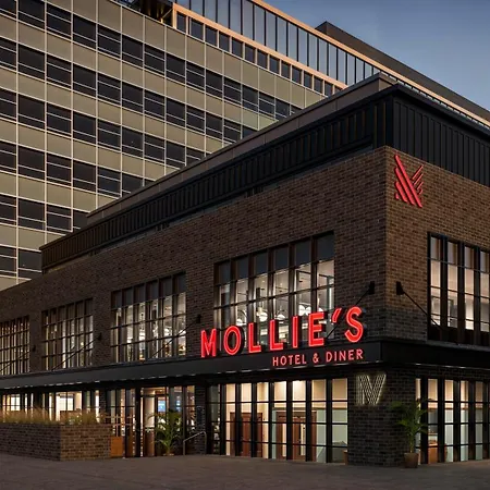 Mollie's 4*