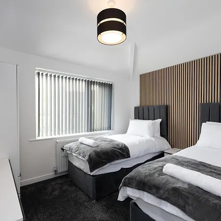 Modern 5-bed Ev Centre 10 Min Nyaraló Manchester