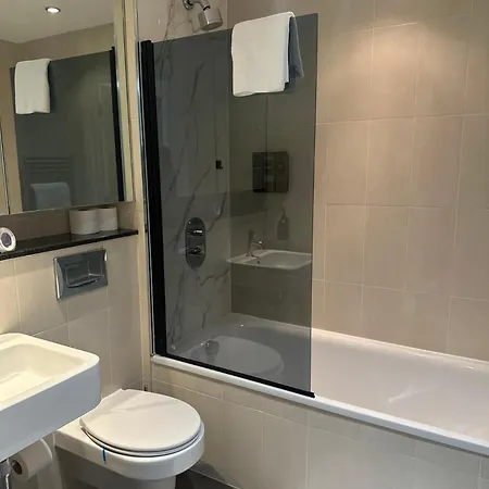 Apartament Riverview - Balcony - 4 Guests - Near Old Trafford