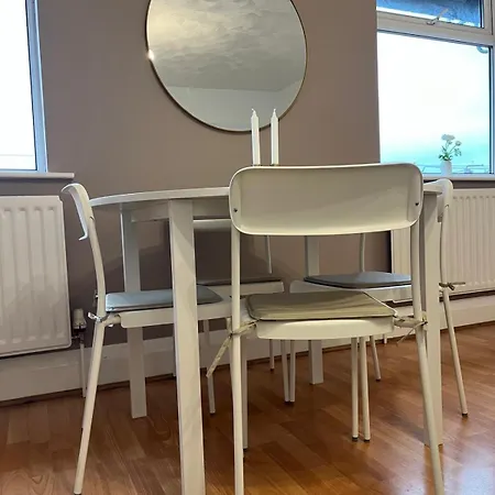 The Cotton Mill Hideaway - One Bedroom - Free Parking Near Etihad Stadium & Coop Live * Mánchester