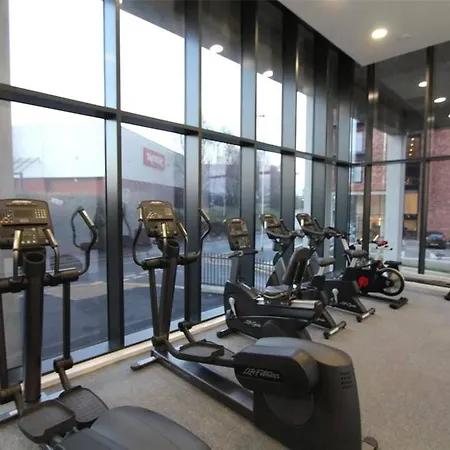 The Urban Nest - King Bed, Walk To C-centre アパート *