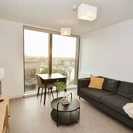 Apartment Modern 1 Bed With Views In Manchester