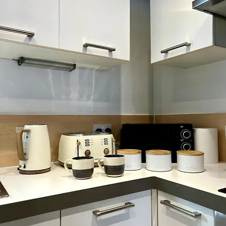 Serviced Near Ao Arena *