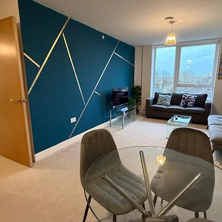 Luxury 5 Bed Centre شقة