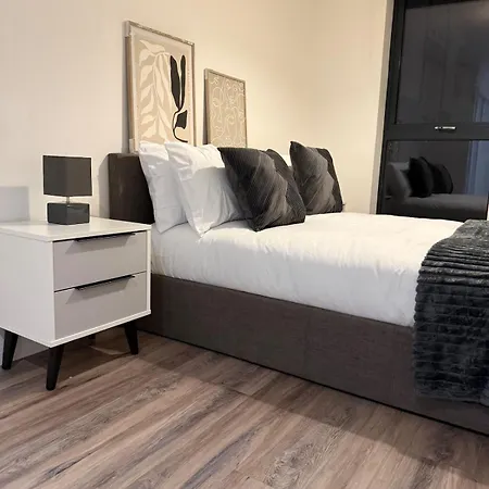 Modern 2br In M5, Man United Stadium, And Mediacity Appartement *