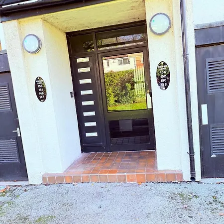 #85 Stylish Salford Free Parking Sleeps 6 Appartement