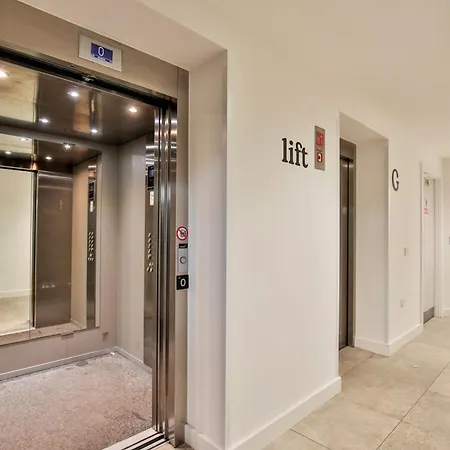 Διαμέρισμα 40 Percent Off Monthly 2 Bed Modern Near Piccadilly - Parking - Fast Wifi