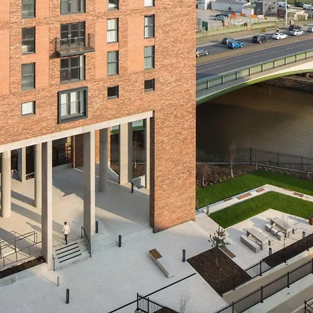 Apartman The Urban Nest - King Bed, Walk To C-centre *