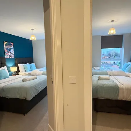 アパート Luxury 5 Bed Centre