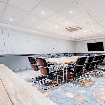 Portland By Sunday Hotel