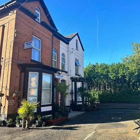 Hendham House - Near Etihad Stadium, Coop Live Arena, Ao Arena, Piccadilly Train Station & Centre 2* Manchester