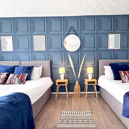 Semesterbostad Contractor By Furnished *
