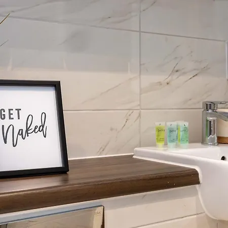 Rest&recharge At Brookdale House Semesterbostad