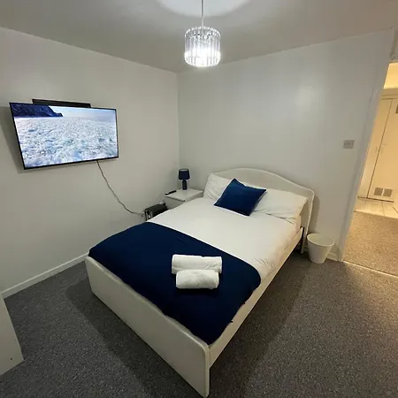3 Bedroom Luxurious