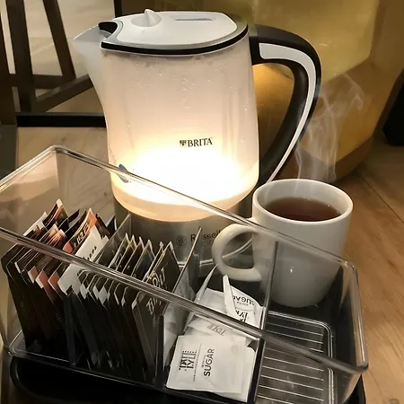 Проживание в семье Piccadilly Private And Bathroom *