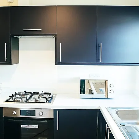 Hub - 2br With Free Parking, Near Airport & Attractions 別荘 マンチェスター