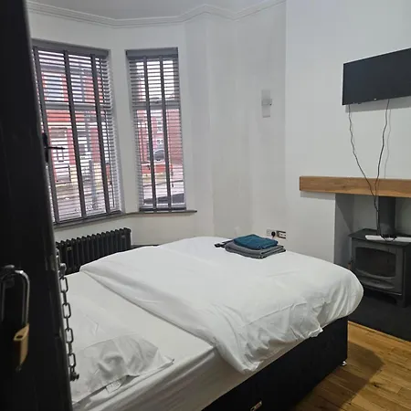 בית אירוח Comfort And Leisure *