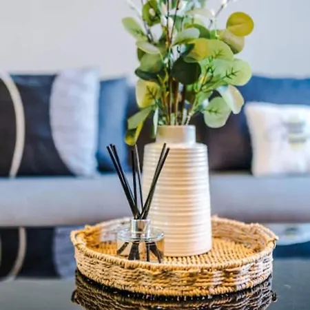 Casa de Férias Modern House - Sleeps 6 - Free Parking - Near Etihad Stadium - Coop Live