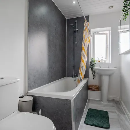 Dom wakacyjny Stylish 4bd Townhouse - Centre - O2 Apollo