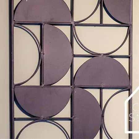 Spacious 3 Bed With Pac-man, Darts And 2 Parking Spaces בית נופש מנצ'סטר