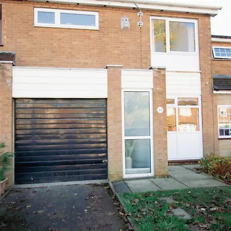 Ideal Away In Whitefield Bury