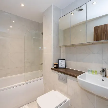 Rest&recharge At Brookdale House * Manchester