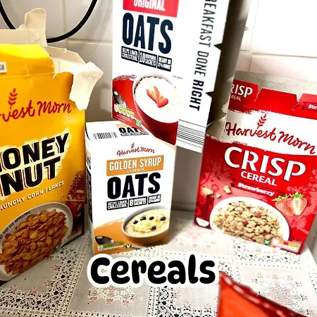 Manchester City Cosy Stay - Fresh New Master Bedroom Sleeps 3 Guests - 3 Adults 3* Manchester