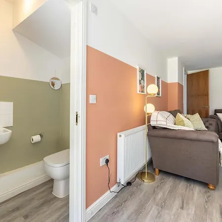 Rest&recharge At Brookdale House Holiday home