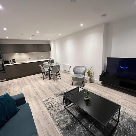 Luxe Penthouse 2 Bed Deansgate Daire