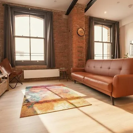 Stunning 1 Bed Flat 5min Walk To Victoria Station Apartament Manchester