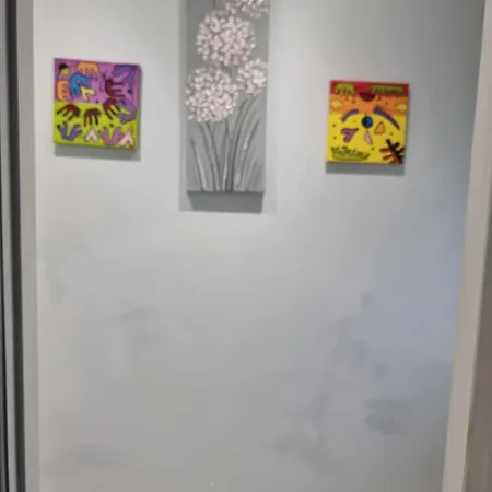 Newly Refurbished 2- Bed Stylish * マンチェスター