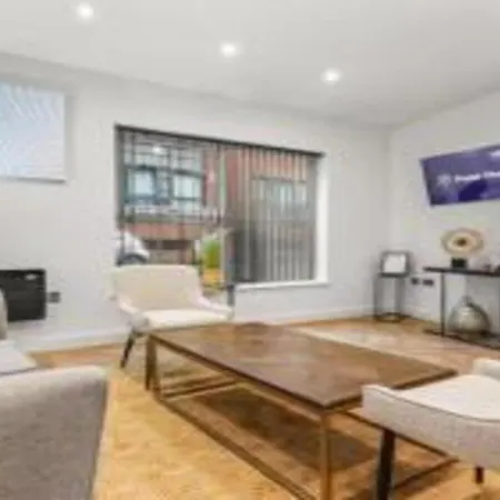 Apartamento Beautifully 3bed Restored - Pass The Keys