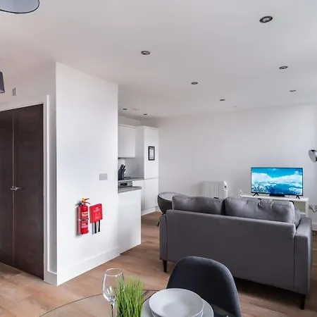 Apartment Zeni, Alexandra Rise Bright 1 Bed Manchester